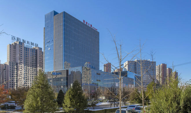 冠城大厦外观图